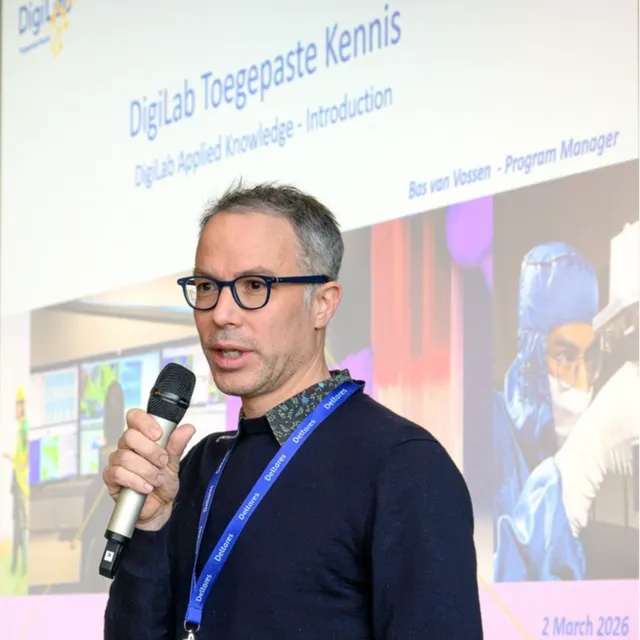 Pasfoto Bas van Vossen